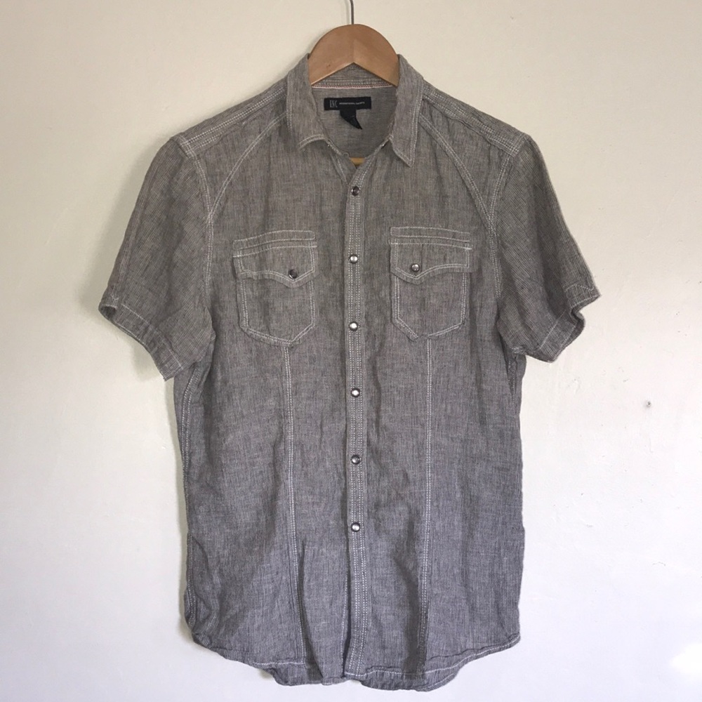 Gray button up short sleeve